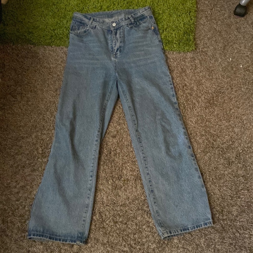 Light Wash High Rise Jeans